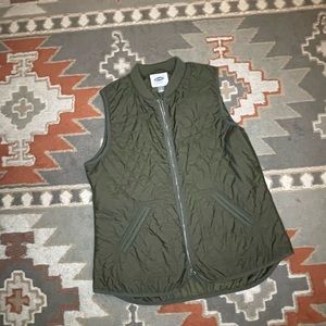 [Large] Sage Green Quilted Vest